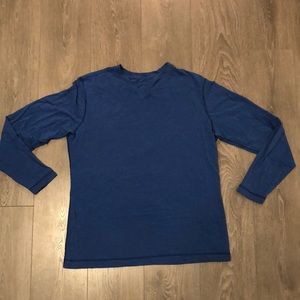 Men’s Lululemon v neck long sleeve